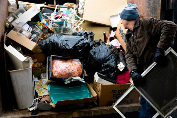 Best Construction Debris Removal  in Elizabethton, TN